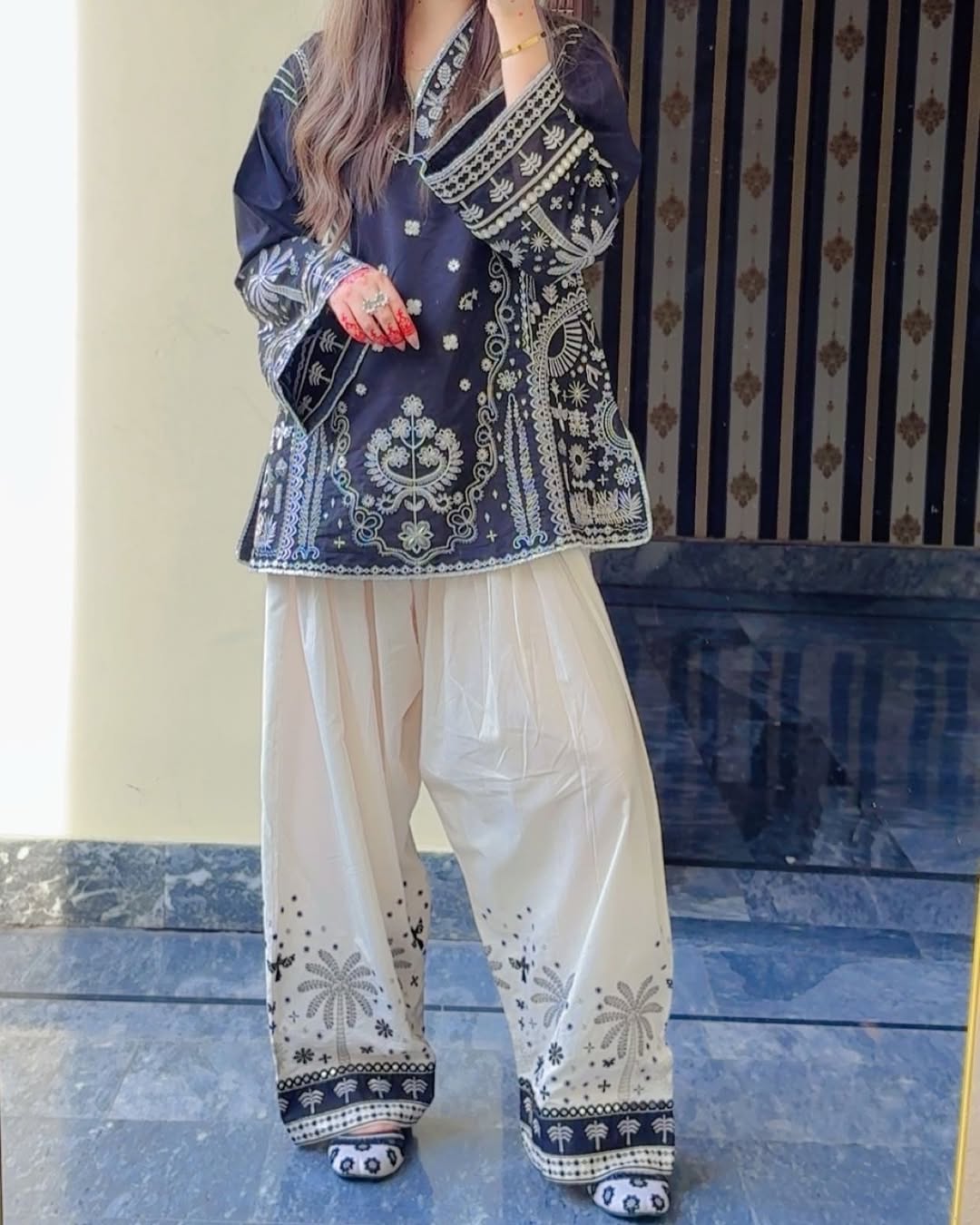 Onyx Starfall Scallop-Trim Embroidered 3-Piece Shalwar Set