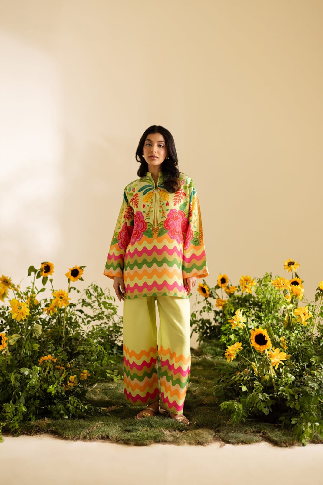 Vibrant Floral & Wavy Printed 2-Piece Co-ord Set