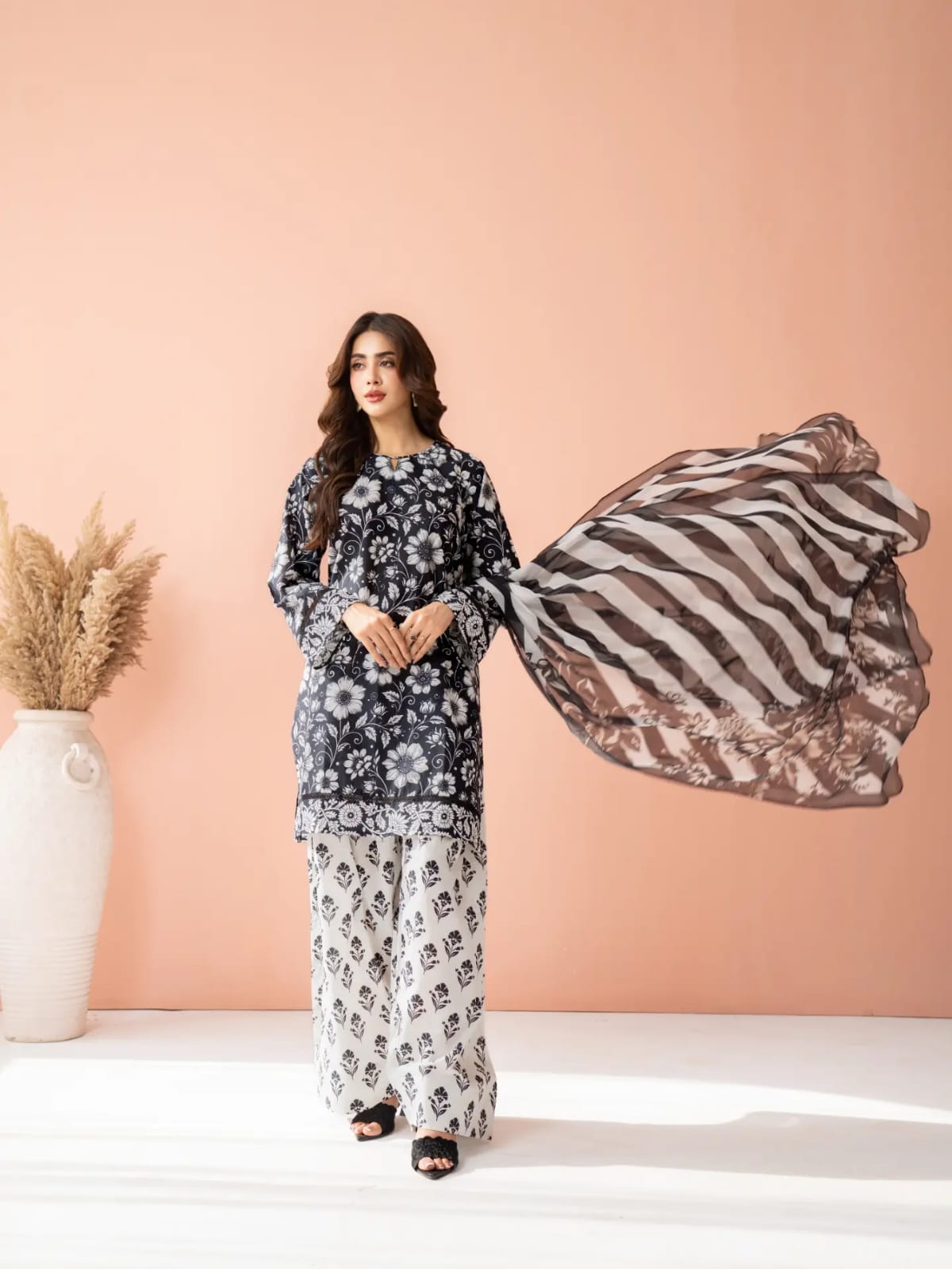 Premium Swiss Lawn 3-Piece Monochrome Printed Kurti & Farshi Shalwar– Classic Black & White