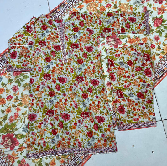 Ivory Bloom Printed Pure Lawn 3-Piece Stitched Suit